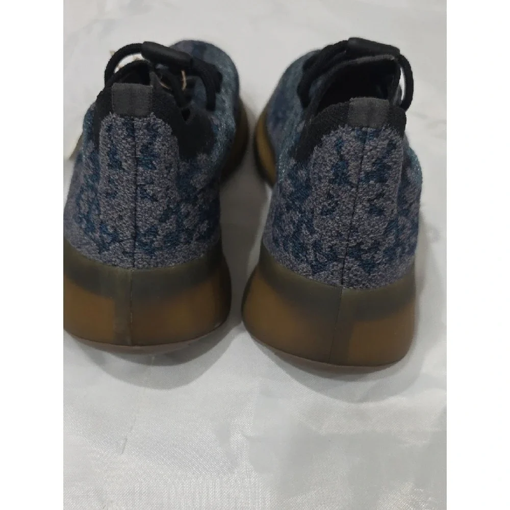 Yeezy Knit Boots‎ in Blue and Black with Brown Sole